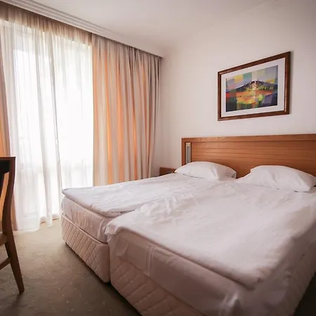 Private In Emerald Beach Apartamento